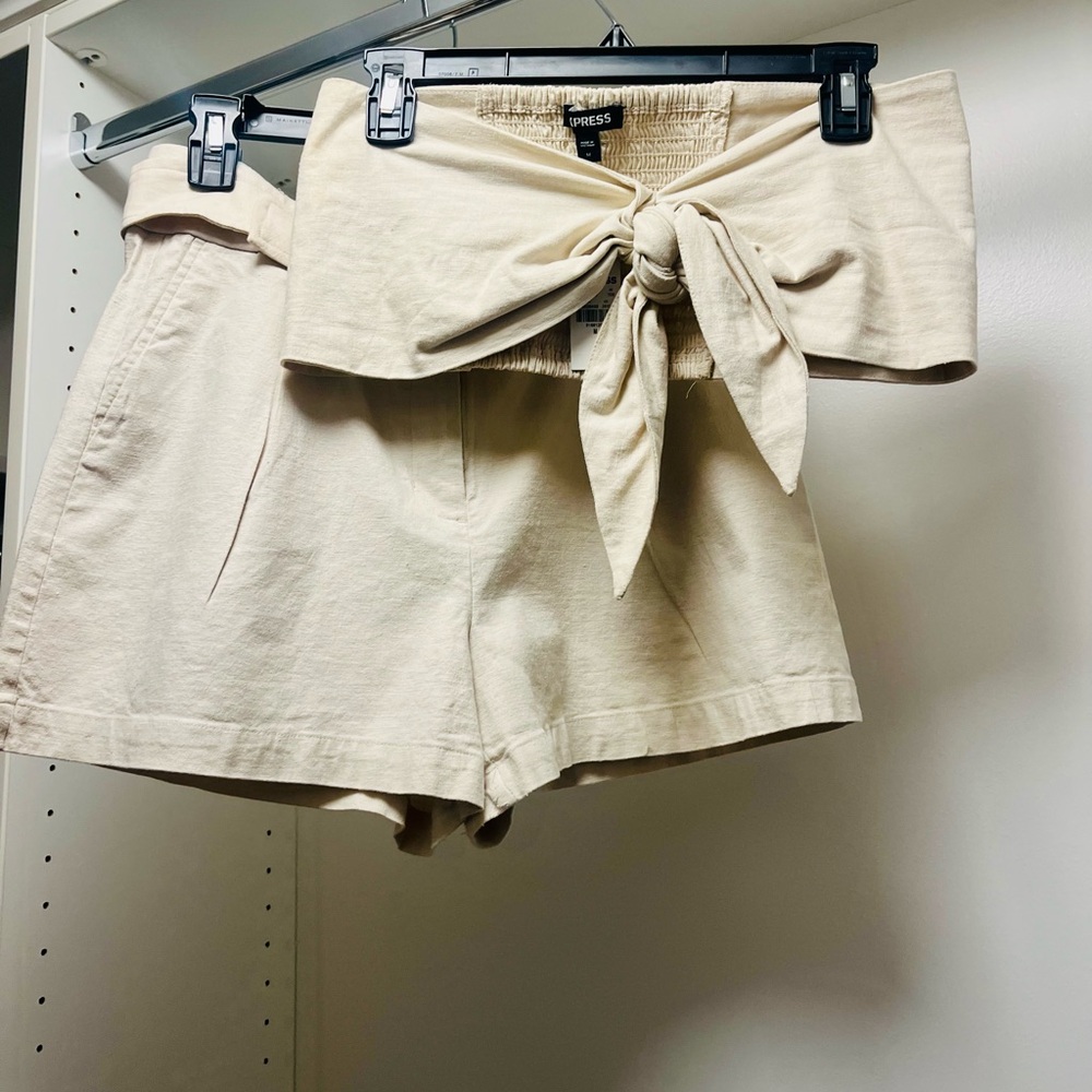 Express Cream High Waist Shorts and top - Picture 2 of 4